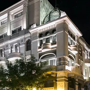 Superior One Boutique Otel